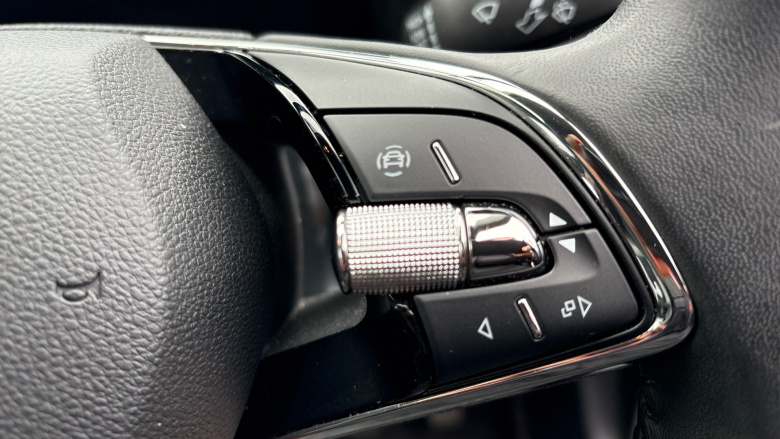 Skoda Karoq 1.0 TSI SE L 5dr Petrol Estate